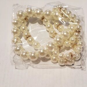 Pearl Beaded Stretch Bracelet Set - Cream Pearls with Gold Accents